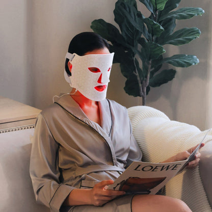 NeoLuxe™ - LED Face Mask